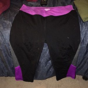 Athletic leggings